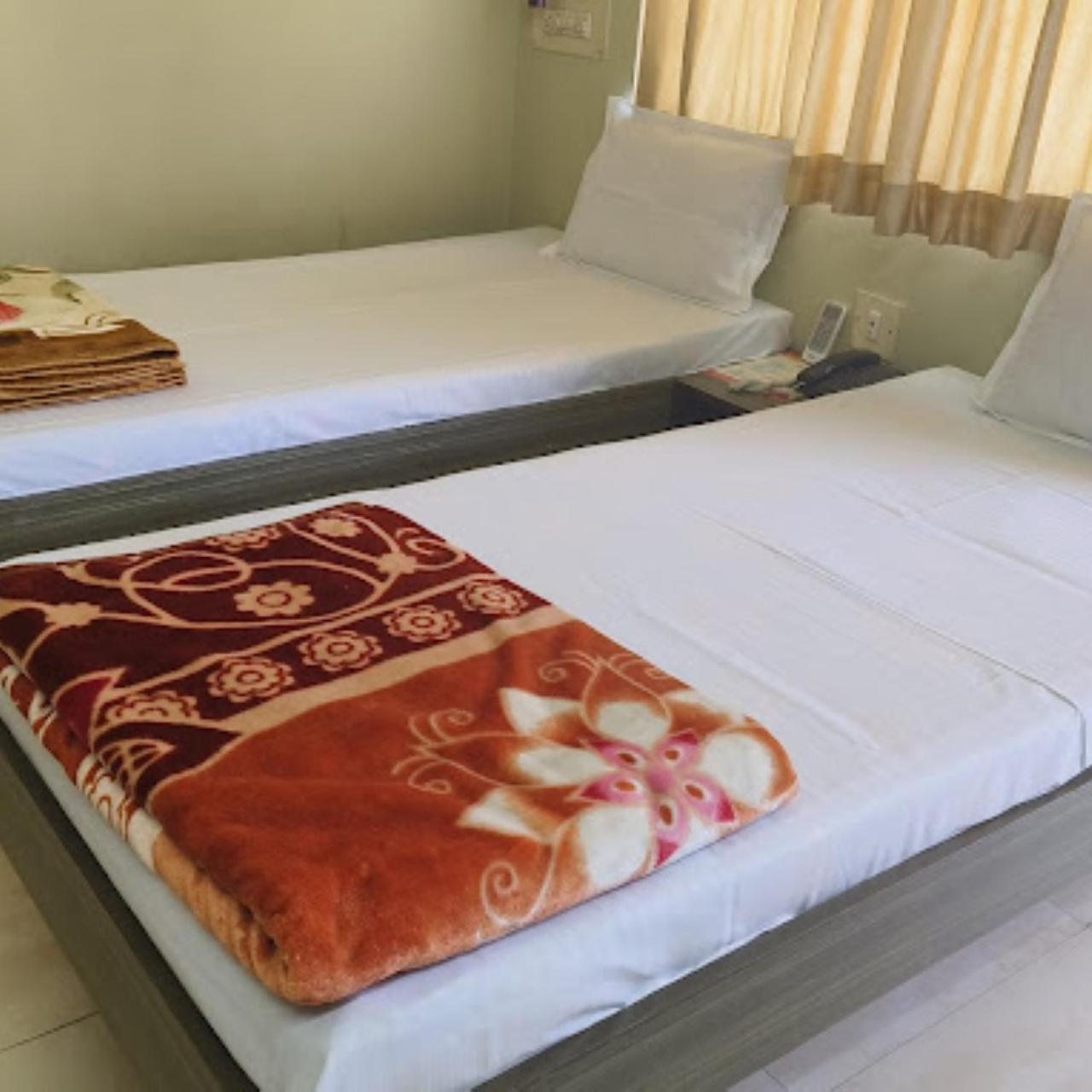 Hotel Anjali Palace Bhuj Exterior photo